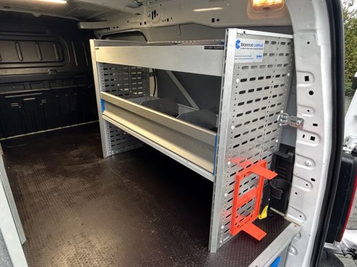 Opel Combo 1.5D 102 PK / L2H1 / 81.776 KM !! / 1e EIG. / SORTIMO INRICHTING / AIRCO / CRUISE / NAVI / APPLE ... ActivLease financial lease