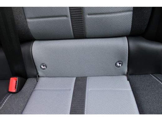 Opel Grandland GS | Draadloze telefoonlader (Inductie) | Elektronische klimaatregeling met twee zones | LED dagr... ActivLease financial lease