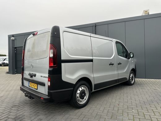 Opel Vivaro 1.6 CDTI 126 PK / L1H1 / 1e EIG. / TREKHAAK / ACHTERKLEP / AIRCO / CRUISE / NAVI / CAMERA / BLUET... ActivLease financial lease