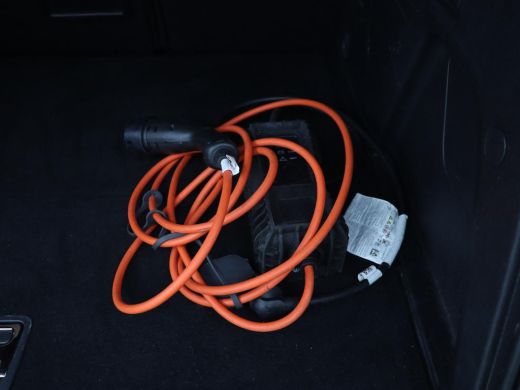 Peugeot 3008 1.6 HYbrid 225 Allure | Camera | Carplay | Half leder | Navigatie | Full LED | Parkeerhulp | Clim... ActivLease financial lease