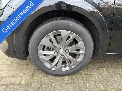 Peugeot e-208 EV Active Pack 50 kWh SOH 95% Navi.Led.Cruise ActivLease financial lease