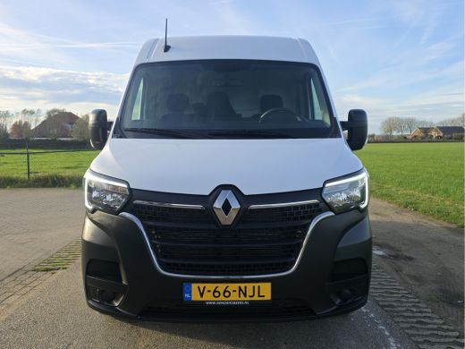 Renault Master T35 2.3 dCi L2 H2 - 150 Pk - Euro 6 - Airco - Cruise Control ActivLease financial lease