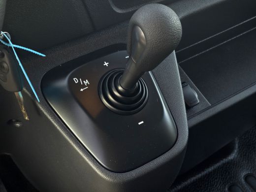 Renault Master T35 2.3 dCi L2 H2 - 150 Pk - Euro 6 - Airco - Cruise Control ActivLease financial lease