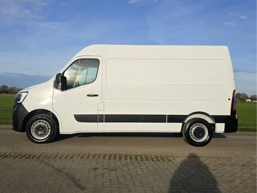 Renault Master T35 2.3 dCi L2 H2 - 150 Pk - Euro 6 - Airco - Cruise Control ActivLease financial lease