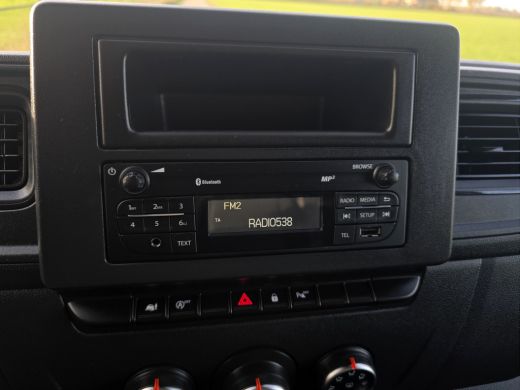 Renault Master T35 2.3 dCi L2 H2 - 150 Pk - Euro 6 - Airco - Cruise Control ActivLease financial lease