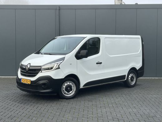 Renault Trafic 2.0 dCi 146 PK AUTOMAAT / L1H1 / 1e EIG. / 55.256 KM !! / AIRCO / CRUISE / NAVI / APPLE CARPLAY /... ActivLease financial lease