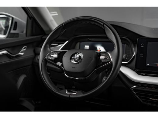 Skoda Octavia Combi 1.4 TSI iV PHEV Business Edition Plus | Carplay | Dodehoek detectie | Stoelverwarming voor ... ActivLease financial lease