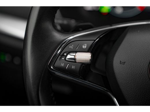 Skoda Octavia Combi 1.4 TSI iV PHEV Business Edition Plus | Carplay | Dodehoek detectie | Stoelverwarming voor ... ActivLease financial lease