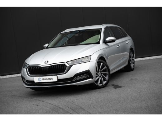 Skoda Octavia Combi 1.4 TSI iV PHEV Business Edition Plus | Carplay | Dodehoek detectie | Stoelverwarming voor ... ActivLease financial lease