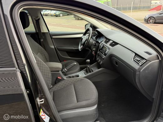 Skoda Octavia Combi 1.6 TDI Greentech Active EXPORTPRIJS ActivLease financial lease