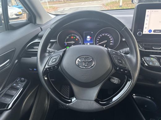 Toyota C-HR 1.8 Hybrid Dynamic ActivLease financial lease