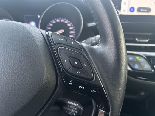 Toyota C-HR 1.8 Hybrid Dynamic ActivLease financial lease