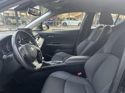 Toyota C-HR 1.8 Hybrid Dynamic ActivLease financial lease