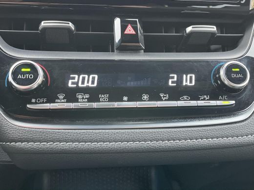 Toyota Corolla 1.8 Hybrid Executive | Navigatie | Elektrische achterklep | Stoel- + stuurverwarming | ActivLease financial lease