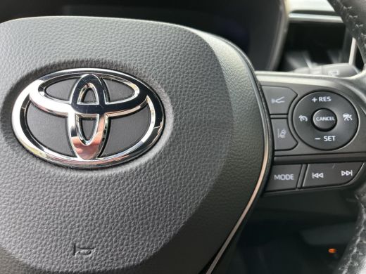 Toyota Corolla 1.8 Hybrid Executive | Navigatie | Elektrische achterklep | Stoel- + stuurverwarming | ActivLease financial lease