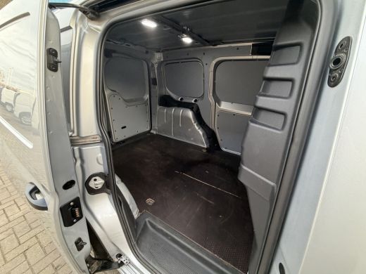 Volkswagen Caddy 2.0 TDI 102PK Euro 6 Comfort CarPlay/navigatie/cruise control ActivLease financial lease