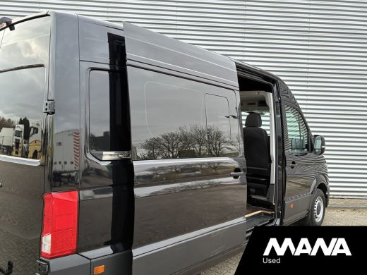 Volkswagen Crafter 35 2.0 TDI L3H3 Camera Trekhaak Standkachel Elektrische schuifdeur ActivLease financial lease