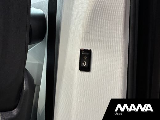 Volkswagen Crafter 35 2.0 TDI L3H3 Camera Trekhaak Standkachel Elektrische schuifdeur ActivLease financial lease