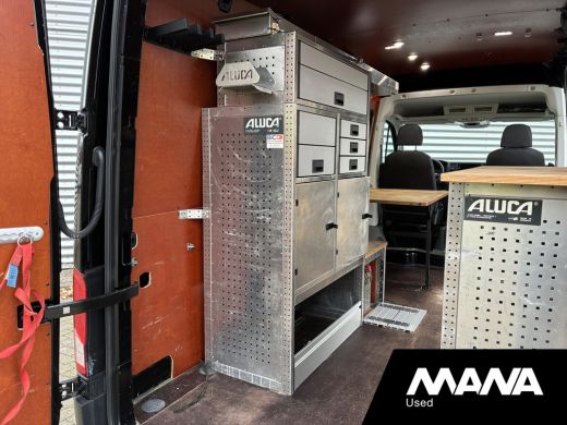 Volkswagen Crafter 35 2.0 TDI L3H3 Camera Trekhaak Standkachel Elektrische schuifdeur ActivLease financial lease