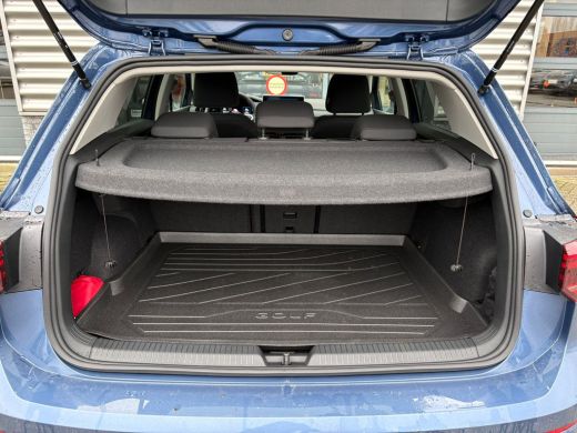 Volkswagen Golf 1.5 eHybrid Life Edition PHEV | Trekhaak | Winter en Multimedia pakket | ActivLease financial lease