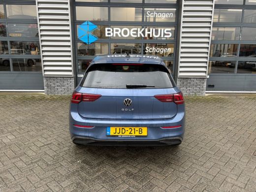 Volkswagen Golf 1.5 eHybrid Life Edition PHEV | Trekhaak | Winter en Multimedia pakket | ActivLease financial lease