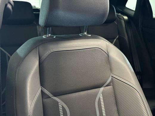 Volkswagen Polo 1.0 95pk TSI Highline Business R Panoramadak | Velgen 'Sebring',16 inch lichtmetaal | Executive p... ActivLease financial lease