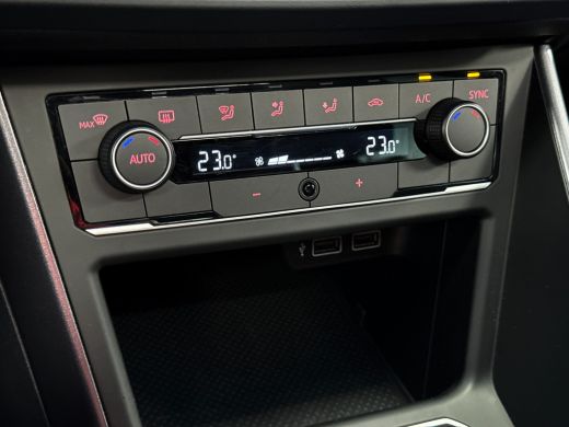 Volkswagen Polo 1.0 95pk TSI Highline Business R Panoramadak | Velgen 'Sebring',16 inch lichtmetaal | Executive p... ActivLease financial lease