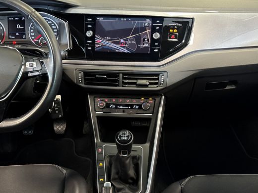 Volkswagen Polo 1.0 95pk TSI Highline Business R Panoramadak | Velgen 'Sebring',16 inch lichtmetaal | Executive p... ActivLease financial lease