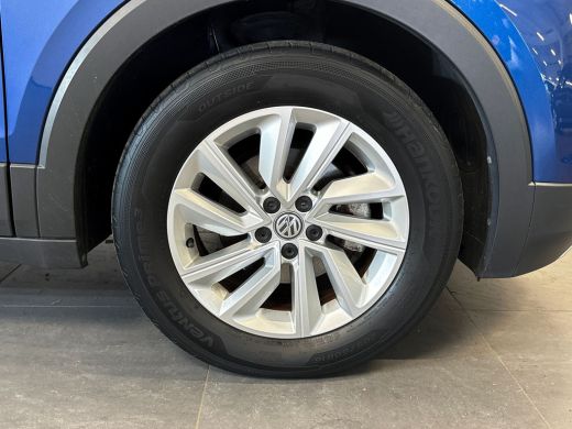 Volkswagen T-Cross 1.0 95pk TSI Life Adaptive Cruise Control | Parkeersensoren voor & achter | Getinte ramen achter ActivLease financial lease