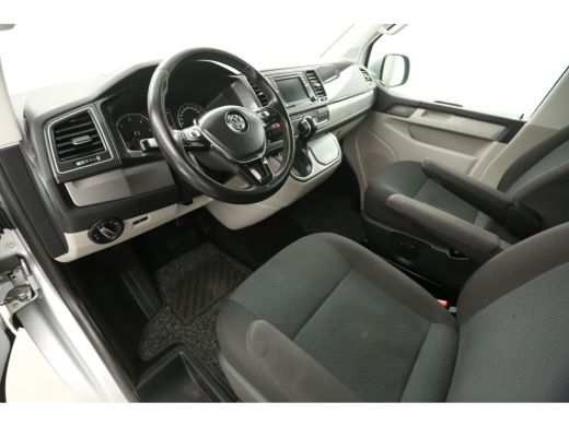 Volkswagen Transporter 2.0 TDI 150PK L2H1 | DC | Automaat | Airco | 2xSchuifdeur | ACC | Carplay | Trekh. | Navi | Parke... ActivLease financial lease