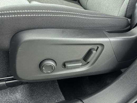 Volvo  XC40 B4 Plus Dark | Trekhaak | Reserve wiel | BLIS | Adaptive Cruiscontrol | Verwarmbare voorruit | El... ActivLease financial lease