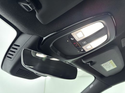 Volvo  XC40 B4 Plus Dark | Trekhaak | Reserve wiel | BLIS | Adaptive Cruiscontrol | Verwarmbare voorruit | El... ActivLease financial lease