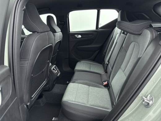 Volvo  XC40 B4 Plus Dark | Trekhaak | Reserve wiel | BLIS | Adaptive Cruiscontrol | Verwarmbare voorruit | El... ActivLease financial lease