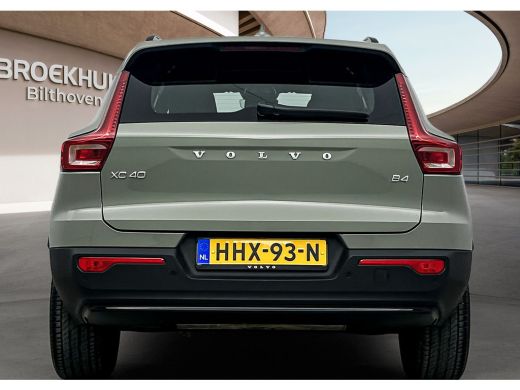 Volvo  XC40 B4 Plus Dark | Trekhaak | Reserve wiel | BLIS | Adaptive Cruiscontrol | Verwarmbare voorruit | El... ActivLease financial lease
