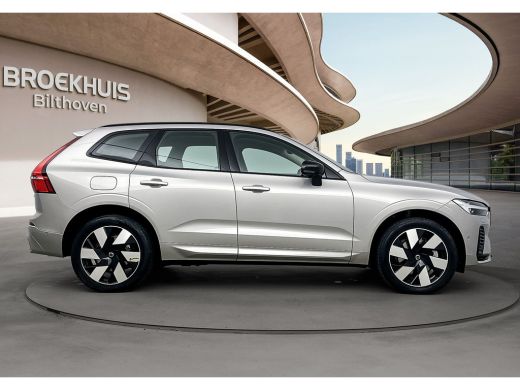 Volvo  XC60 T6 Plug-in hybrid Ultra Dark Long Range | Trekhaak | PDC + 360 Camera | BLIS | Elektrische achter... ActivLease financial lease