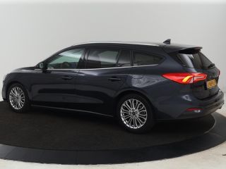 Ford Focus 1.0 EcoBoost Hybrid Titanium X | Stoel & stuurverwarming | Adaptive cruise | Half leder | Camera ...