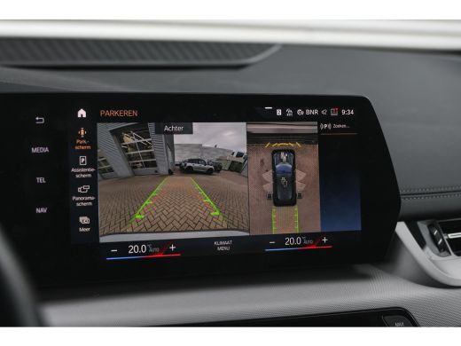 BMW 2 Serie 218i Automaat / Comfort Access / Adaptieve LED / Parking Assistant Plus / Head-up / Live Cockpit ... ActivLease financial lease