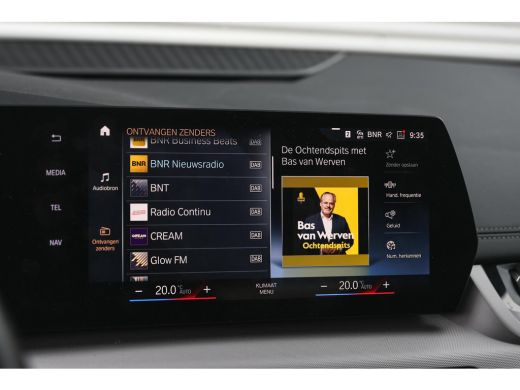 BMW 2 Serie 218i Automaat / Comfort Access / Adaptieve LED / Parking Assistant Plus / Head-up / Live Cockpit ... ActivLease financial lease