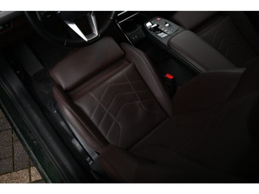 BMW 2 Serie 225e xDrive Automaat / Sportstoelen / Trekhaak / Achteruitrijcamera / Comfort Access / Adaptieve ... ActivLease financial lease