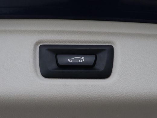 BMW 3 Serie 318i Business Edition | Stoelverwarming | Camera | Carplay | Live Cockpit | Full LED | Navigatie ... ActivLease financial lease