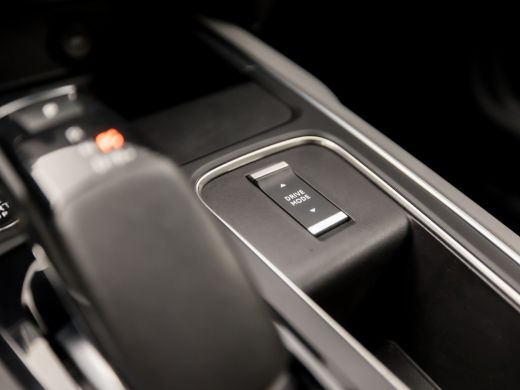 Citroën C5 Aircross 1.6 Plug-in Hybrid 225 Sport 225Pk Automaat (VIRTUAL COCKPIT, APPLE CARPLAY, GROOT NAVI, LEDER, K... ActivLease financial lease