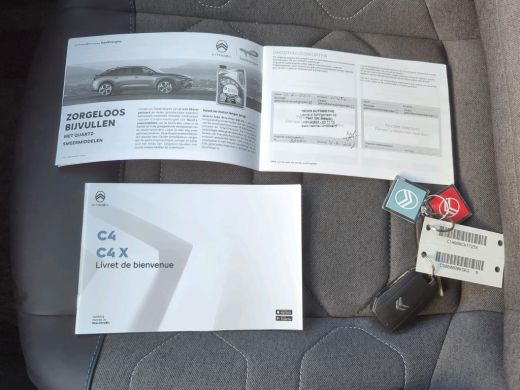 Citroën &euml;-C4 Feel Pack 50 kWh | Navigatie | Achteruitrijcamera | Climate Control | Full-LED | Parkeersensoren ... ActivLease financial lease