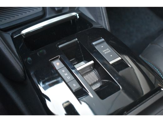 Citroën &euml;-C4 Feel Pack 50 kWh 96%SOH | Navigatie | Allseason | Achteruitrijcamera | Climate Control | Full-LED... ActivLease financial lease