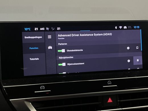 Citroën &euml;-C4 Feel Pack 50 kWh Climate | Cruise | Carplay/Android Auto ActivLease financial lease