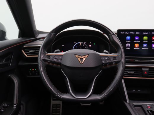 CUPRA Formentor 1.4 e-Hybrid VZ Performance 245PK DSG Trekhaak, Pano-Schuifdak, Adaptieve Cruise Controle, Achter... ActivLease financial lease