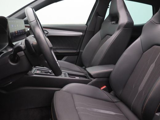 CUPRA Formentor 1.4 e-Hybrid VZ Performance 245PK DSG Trekhaak, Pano-Schuifdak, Adaptieve Cruise Controle, Achter... ActivLease financial lease