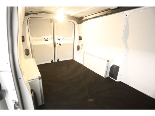 Fiat Scudo 2.0 MultiJet L3H1 | Automaat | 360&deg; CAM | 3-Zits | Airco | Cruise | Carplay ActivLease financial lease