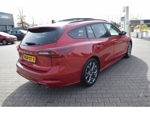 Ford Focus 1.0 EcoBoost Hybrid ST-Line 155 PK | AUTOMAAT | PANO | WINTER PA ActivLease financial lease