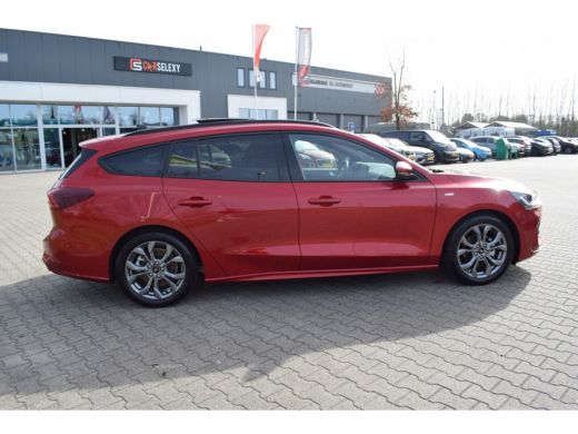 Ford Focus 1.0 EcoBoost Hybrid ST-Line 155 PK | AUTOMAAT | PANO | WINTER PA ActivLease financial lease
