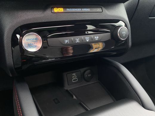 Ford Kuga 2.5 PHEV ST-Line | Black-Pack | Wegklap Trekhaak | Pano-dak | Camera | Standkachel | Winter-pack ActivLease financial lease